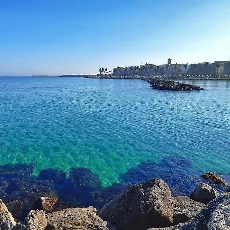 La Stradina Apartment Mola di Bari Bagian luar foto