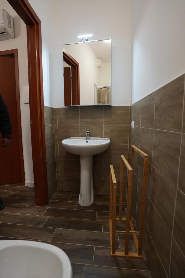La Stradina Apartment Mola di Bari Bagian luar foto