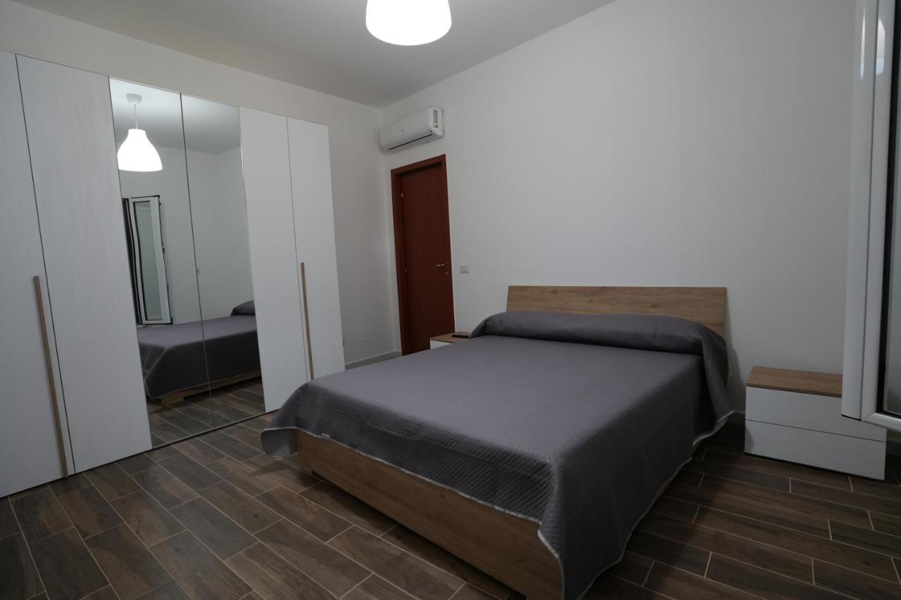 La Stradina Apartment Mola di Bari Bagian luar foto